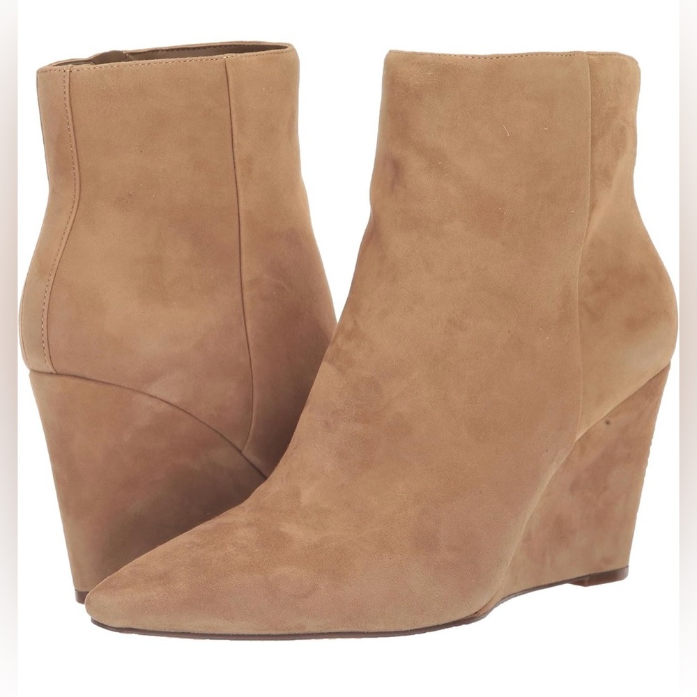Vince Camuto Teeray Tan Wedge Ankle Boots size 11